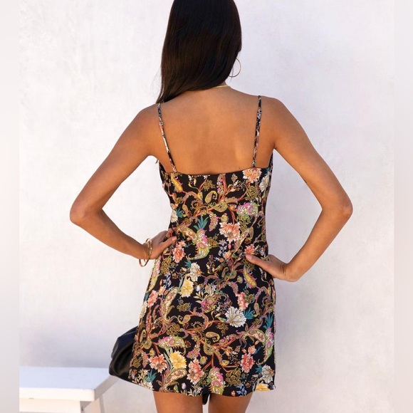 VICI Womens Slip Dresses | Giuseppina Paisley Satin Slip Mini Dress - Picture 3 of 6